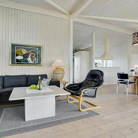 Awesome Home In Stroby With Wifi Екстериор снимка